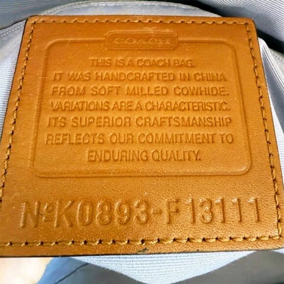 Coach Soho Buckle Dome Bag White Tan Pebbled Leather VGUC with Coach Hang Tag - Picture 11 of 12